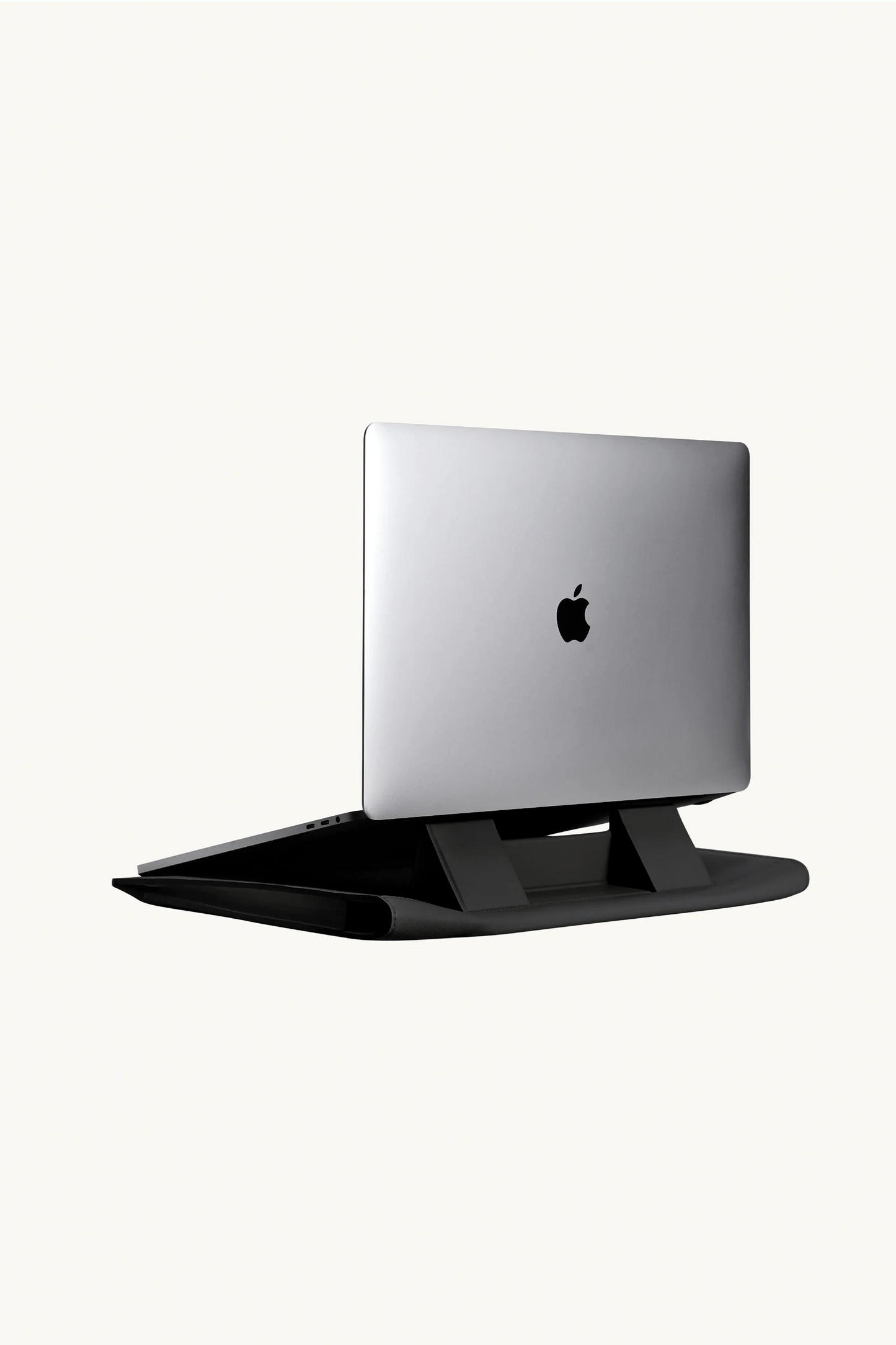 Captain Sleeve Suite Plus – Black & White